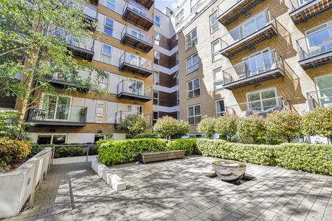 2 bedroom apartment for sale, Bromyard Avenue, London