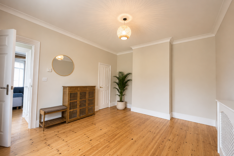 3 bedroom semi-detached house to rent, Oxford Road, Southampton, SO14