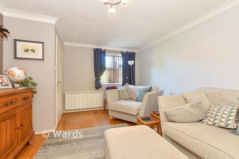 3 bedroom semi-detached house for sale, Turner Avenue, Cranbrook, Kent