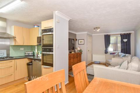 3 bedroom semi-detached house for sale, Turner Avenue, Cranbrook, Kent