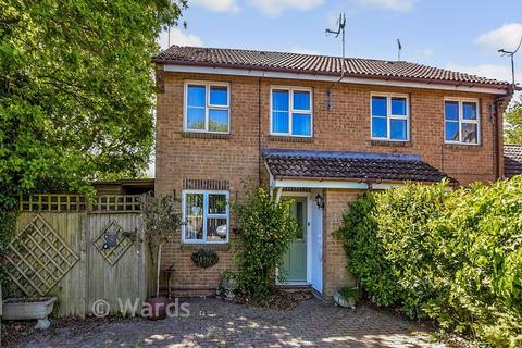 3 bedroom semi-detached house for sale, Turner Avenue, Cranbrook, Kent