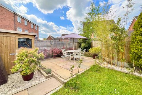 4 bedroom semi-detached house for sale, Clonners Field, Stapeley, CW5