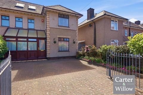 4 bedroom semi-detached house for sale, Haydon Road, Dagenham, Essex