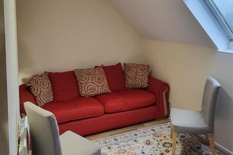 1 bedroom flat to rent, Cromwell Lane, CV4