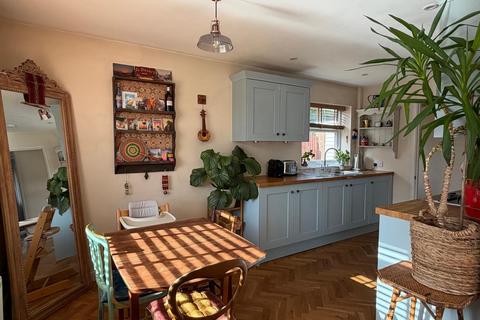 2 bedroom semi-detached bungalow for sale, Foxbury Close, Frome