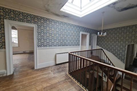 10 bedroom character property for sale, Kings Turning, Presteigne, Powys, LD8 2LD