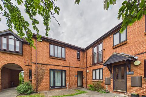 undefined, Plested Court, Stoke Mandeville