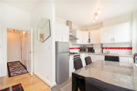 2 bedroom flat to rent, Pemberton Gardens, London N19