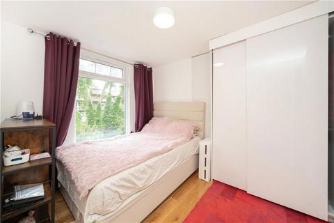2 bedroom flat to rent, Pemberton Gardens, London N19