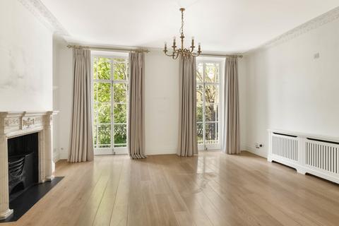 Brompton Square, Knightsbridge SW3
