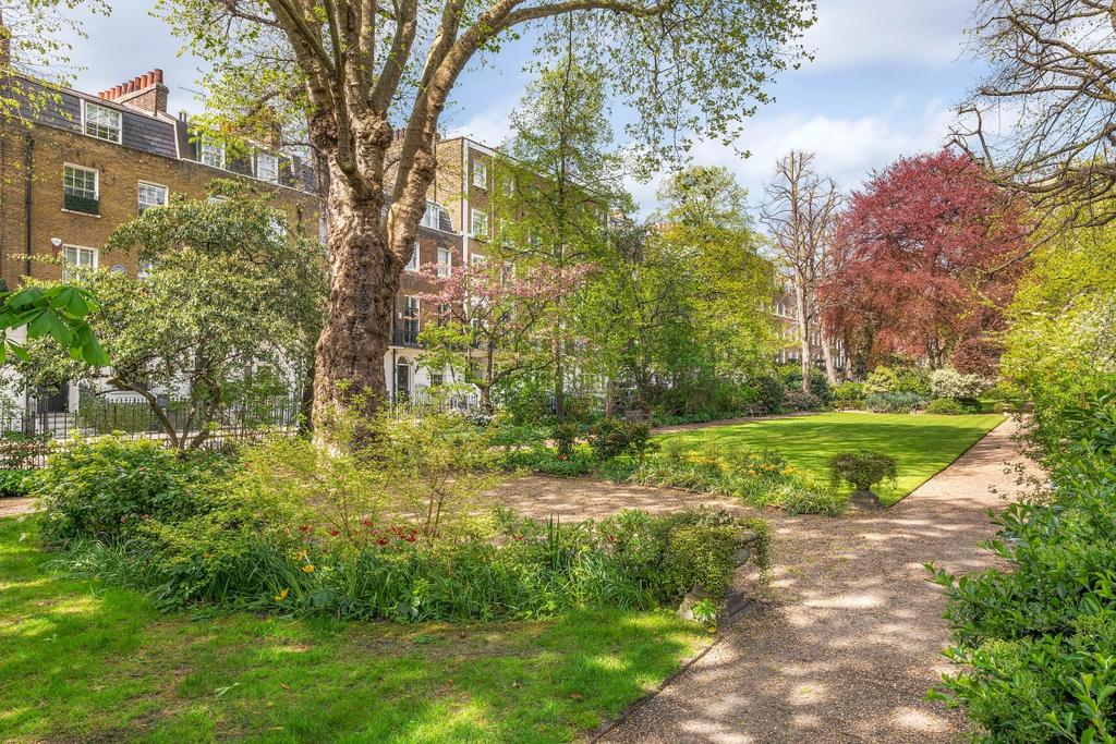 Brompton Square