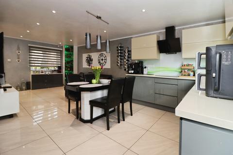 3 bedroom semi-detached house for sale, Avonvale Road, Bristol