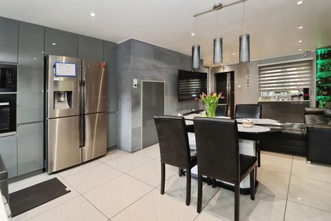 3 bedroom semi-detached house for sale, Avonvale Road, Bristol