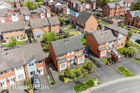 3 bedroom semi-detached house for sale, Varley Street, Manchester M40