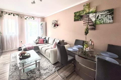 2 bedroom flat for sale, Citypark Way, Midlothian EH5