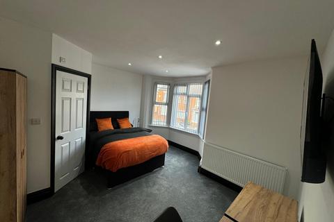 Studio to rent, Grosvenor Road, Rugby, CV21