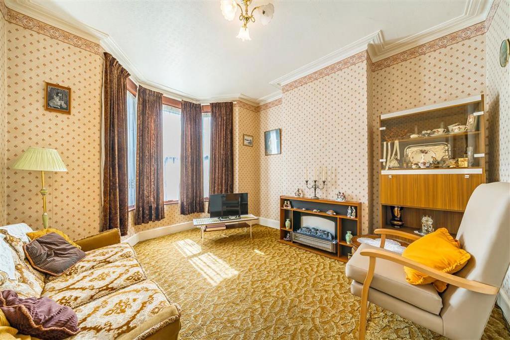 Living room, fireplace