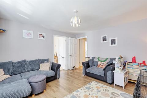3 bedroom semi-detached house for sale, Gurton Road, Coggeshall, Colchester