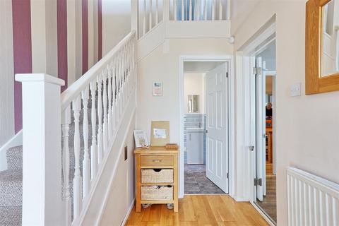 3 bedroom semi-detached house for sale, Gurton Road, Coggeshall, Colchester