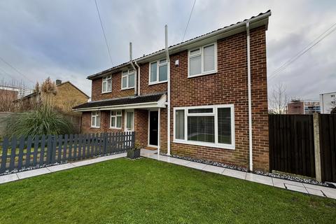 2 bedroom semi-detached house to rent, Lydgate Green, Southampton, SO19