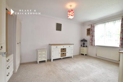 2 bedroom terraced bungalow for sale, Lyon Close, Clacton on Sea CO15 6EX
