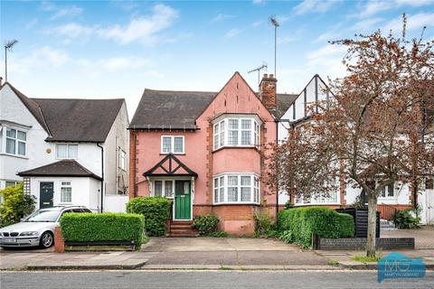 Lyndhurst Gardens, London, N3