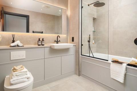 4 bedroom terraced house for sale, Trent Park, Enfield, Daffodil Crescent, Barnet EN4