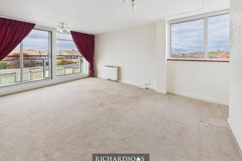 2 bedroom flat for sale, Beacon House, Whitley Bay