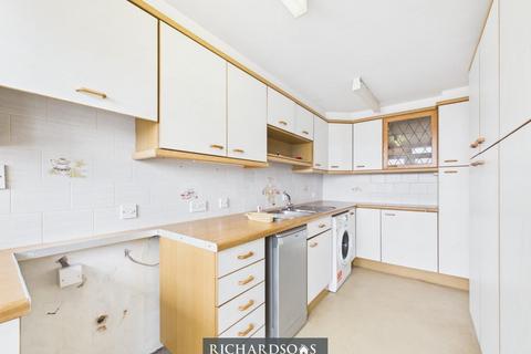 2 bedroom flat for sale, Beacon House, Whitley Bay