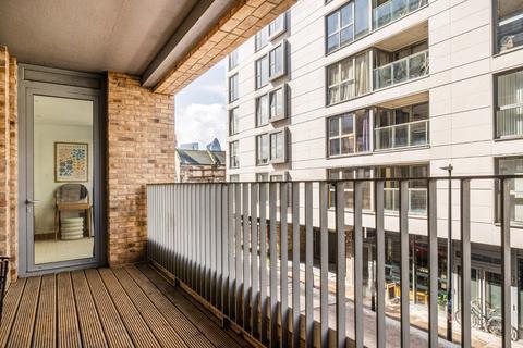 2 bedroom flat for sale, Sclater Street, Shoreditch, London, E1