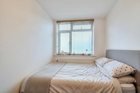 2 bedroom flat for sale, Hemming Street, Bethnal Green, London, E1