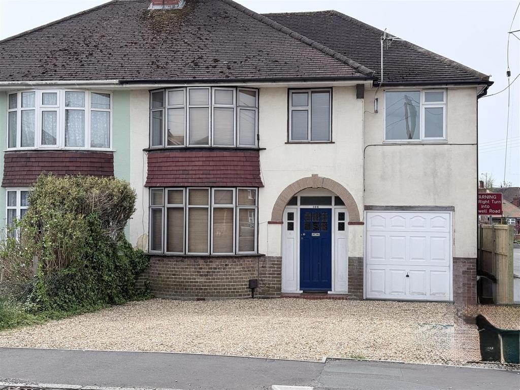 Detached house exterior, driveway, garage