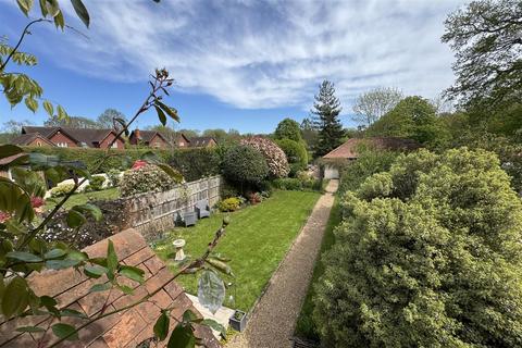 2 bedroom terraced house for sale, Dunsfold