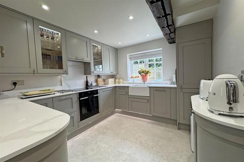 2 bedroom terraced house for sale, Dunsfold