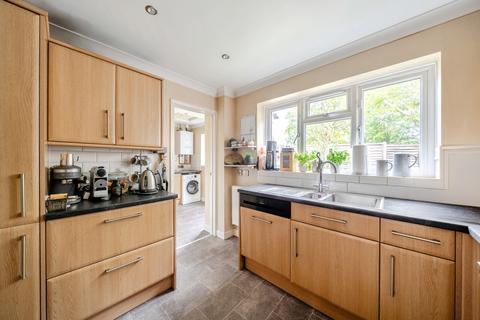 undefined, Aragon Walk, Byfleet, KT14