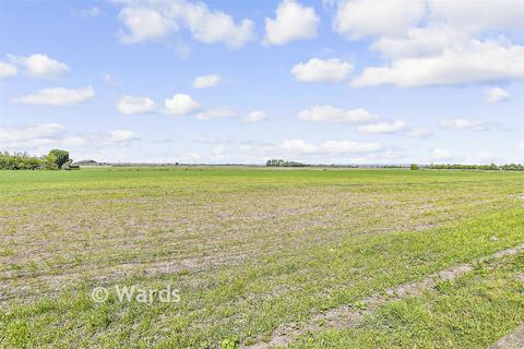 4 bedroom detached house for sale, Gloucester Mews, New Romney, Kent