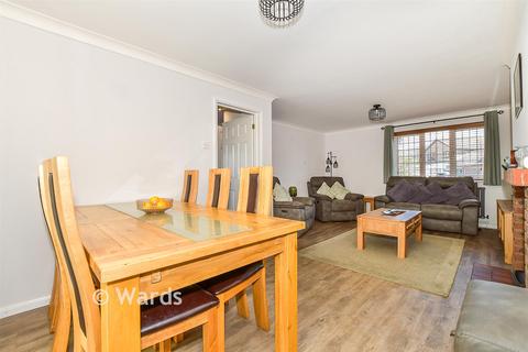 4 bedroom detached house for sale, Gloucester Mews, New Romney TN28