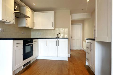 2 bedroom flat to rent, Westend Terrace, Gloucester GL1