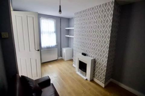 2 bedroom terraced house for sale, Hendre Street, Caernarfon, Gwynedd, LL55 2HY