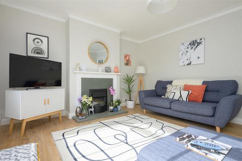 3 bedroom semi-detached house for sale, Broomhill Avenue, Perth
