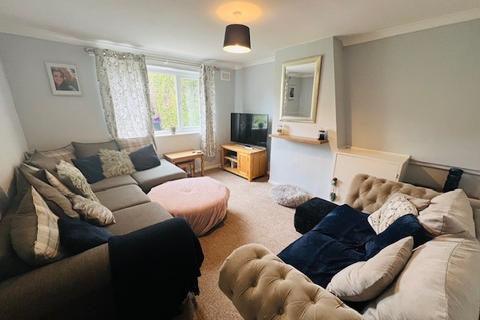 3 bedroom house to rent, Churchill Road, STAMFORD