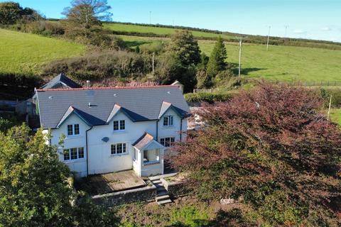 3 bedroom property with land for sale, Carmel, Llanelli