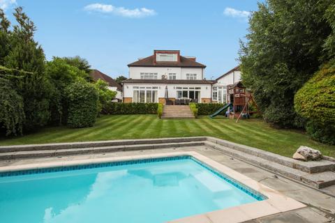 6 bedroom detached house for sale, Salmon Street, London, NW9