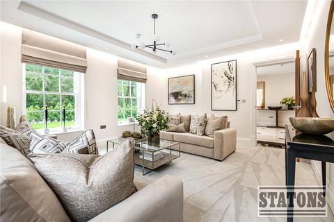 5 bedroom detached house for sale, Cullinan Close, Cuffley, Hertfordshire, EN6