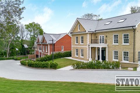 5 bedroom detached house for sale, Cullinan Close, Cuffley, Hertfordshire, EN6