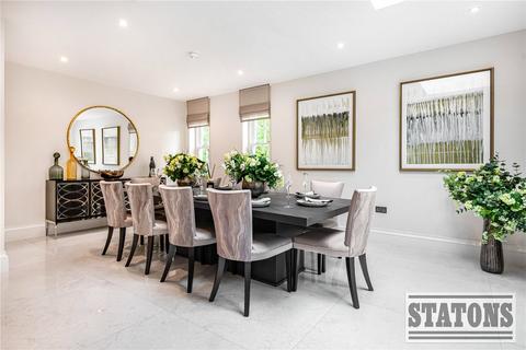 5 bedroom detached house for sale, Cullinan Close, Cuffley, Hertfordshire, EN6