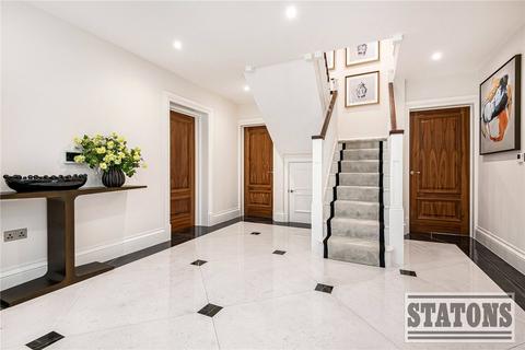 5 bedroom detached house for sale, Cullinan Close, Cuffley, Hertfordshire, EN6