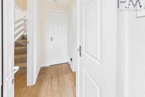 2 bedroom end of terrace house for sale, Grosvenor Gardens, Biggleswade
