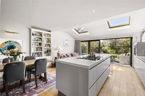 4 bedroom terraced house for sale, Bracken Avenue, London, SW12