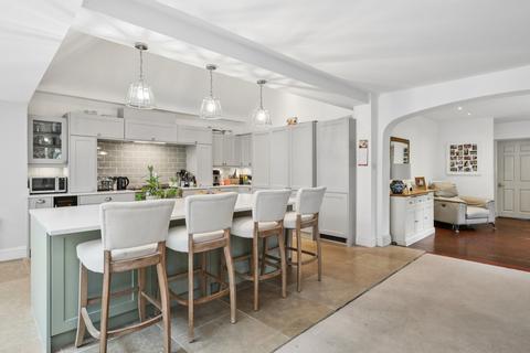 3 bedroom detached bungalow for sale, Frensham Road, Farnham, GU10